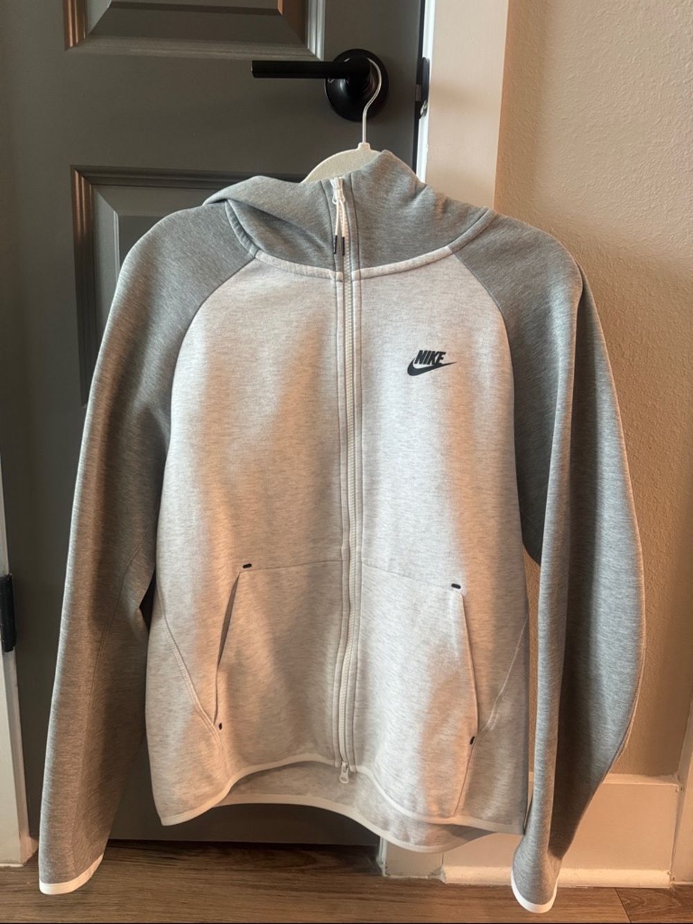 Nike Tech Fleece Full-Zip Hoodie